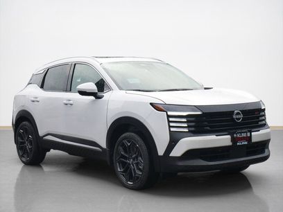 New 2025 Nissan Kicks SR w/ SR Premium Package