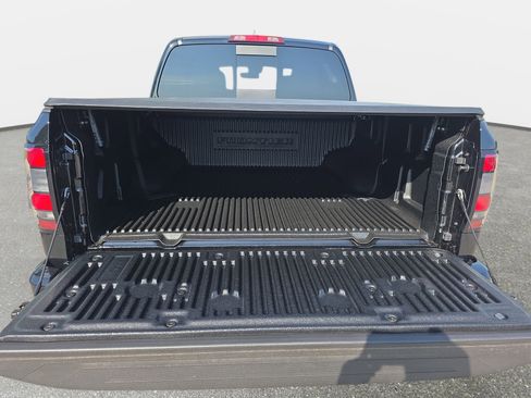 New 2026 Nissan Frontier PRO-4X w/ Tow Package AWD/4WD image 12