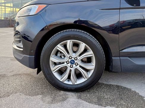 Certified 2019 Ford Edge Titanium w/ Equipment Group 301A image 31