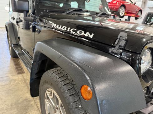 Used 2016 Jeep Wrangler Unlimited Sport AWD/4WD image 3