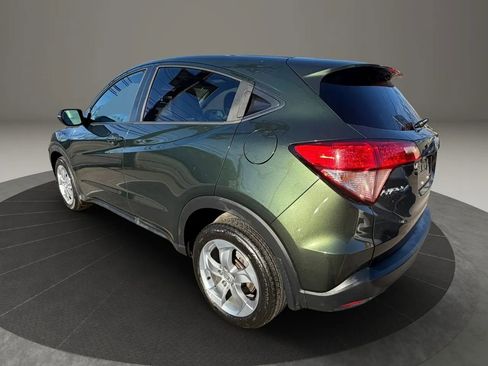Used 2016 Honda HR-V EX image 7