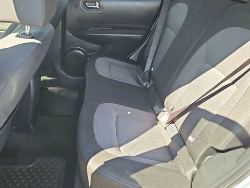 Used 2013 Nissan Rogue SV w/ Premium Pkg FWD image 14
