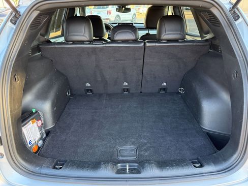 Used 2025 Jeep Compass Limited image 31