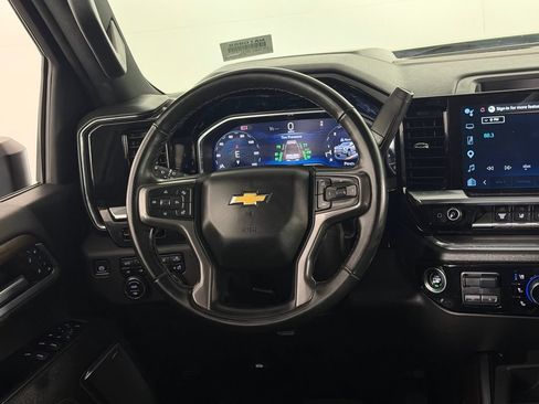 Used 2024 Chevrolet Silverado 3500 High Country w/ Technology Package AWD/4WD image 21