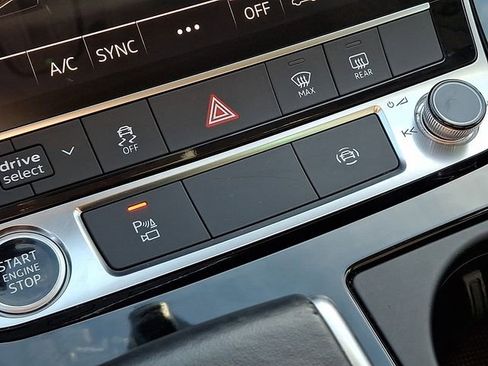 Used 2024 Audi Q7 2.0T Premium Plus image 29