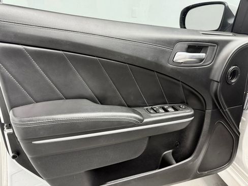 Used 2022 Dodge Charger Police image 16