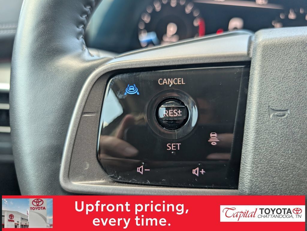Used 2025 Nissan Murano SL AWD/4WD image 17