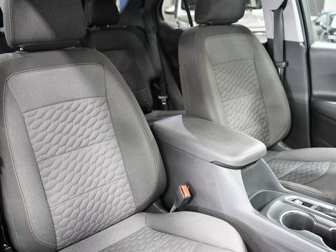 Used 2020 Chevrolet Equinox LT FWD image 25