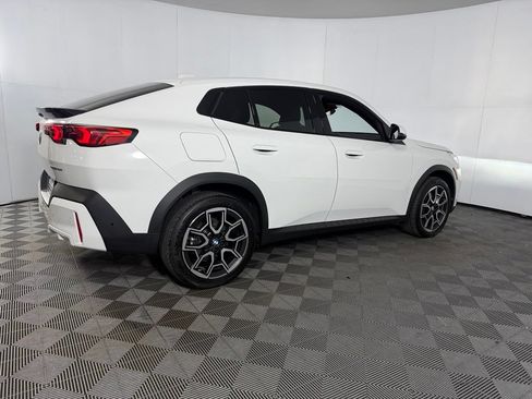 Used 2025 BMW X2 xDrive28i w/ Convenience Package AWD/4WD image 7