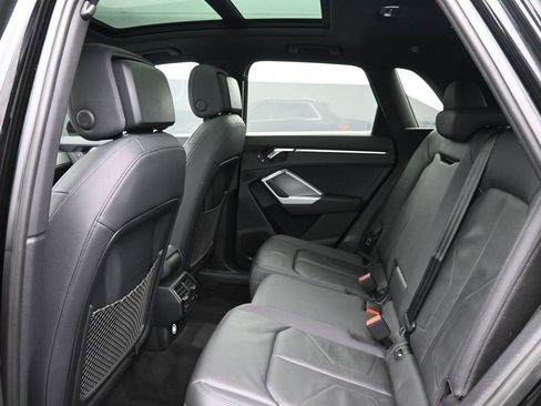 Used 2020 Audi Q3 2.0T Premium Plus w/ Premium Plus Package image 19