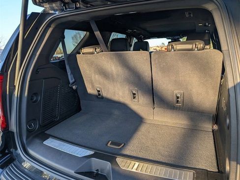 Used 2023 GMC Yukon Denali w/ LPO, Floor Liner Package image 17
