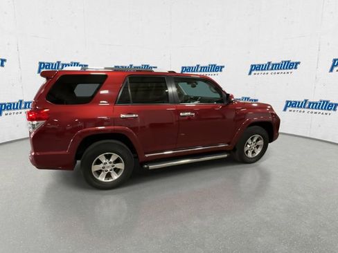 Used 2011 Toyota 4Runner SR5 w/ Convenience Pkg AWD/4WD image 12