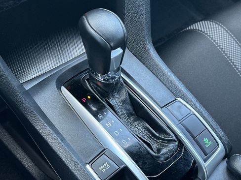 Used 2019 Honda Civic Sport image 19