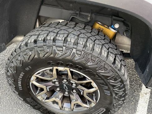 Certified 2024 Chevrolet Colorado ZR2 w/ Technology Package image 9