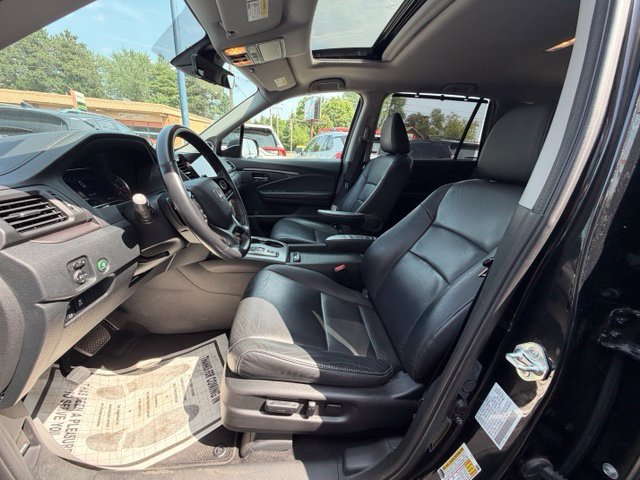 Used 2022 Honda Pilot Special Edition image 9