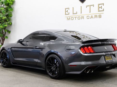 Used 2018 Ford Mustang Shelby GT350 w/ Electronics Package RWD image 3