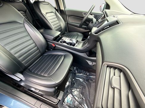 Used 2019 Ford Edge SEL w/ Equipment Group 201A FWD image 15