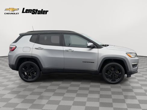 Used 2019 Jeep Compass Altitude image 6