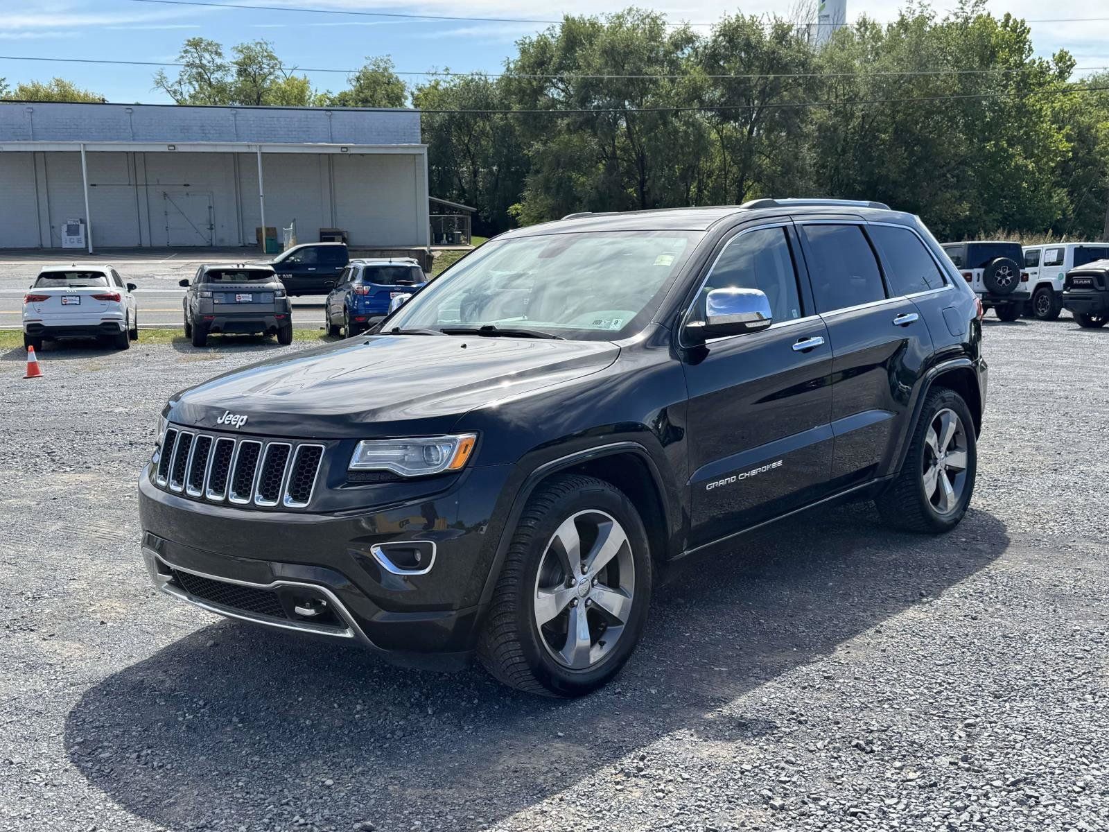 Used 2015 Jeep Grand Cherokee Overland AWD/4WD image 27