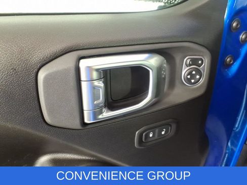 Used 2025 Jeep Wrangler Unlimited Sport AWD/4WD image 15