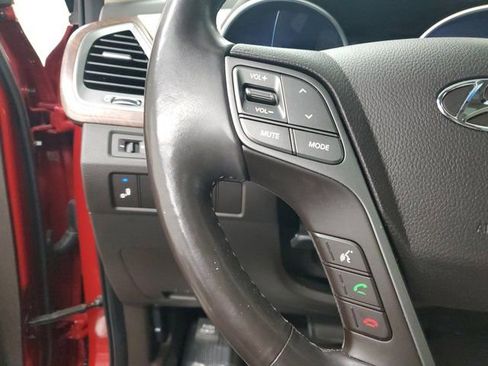 Used 2018 Hyundai Santa Fe Limited w/ Cargo Package FWD image 20