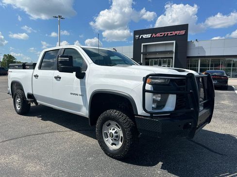 Used 2021 Chevrolet Silverado 2500 W/T w/ WT Convenience Package AWD/4WD image 1