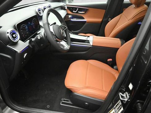 Certified 2026 Mercedes-Benz GLC 300 4MATIC image 9