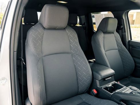 Certified 2024 Toyota Tacoma SR5 w/ SR5 Upgrade Package image 28