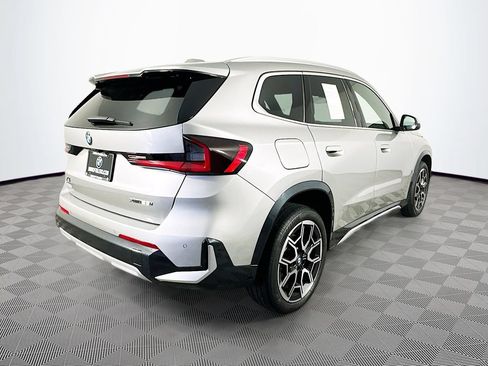 Used 2025 BMW X1 xDrive28i AWD/4WD image 9