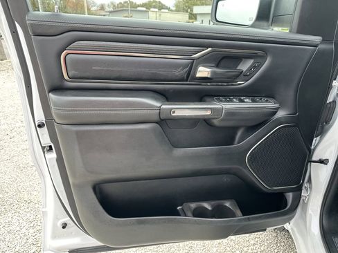 Used 2021 RAM 1500 Limited w/ Body Color Bumper Group image 10