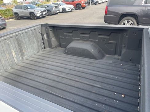 Used 2022 Chevrolet Silverado 1500 LT w/ All Star Edition Plus image 10