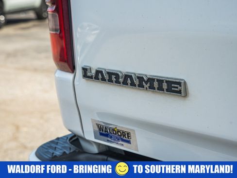 Used 2022 RAM 1500 Laramie w/ Sport Appearance Package image 9
