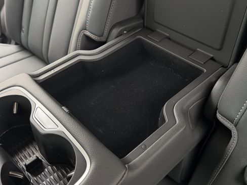 Used 2025 Genesis GV80 2.5T Standard image 34