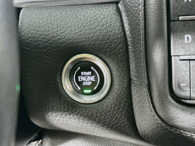 Used 2021 GMC Yukon XL Denali w/ Denali Ultimate Package AWD/4WD image 18