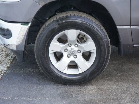 Used 2023 RAM 1500 Big Horn AWD/4WD image 6