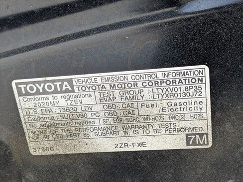 Used 2020 Toyota Prius Prime LE FWD image 13