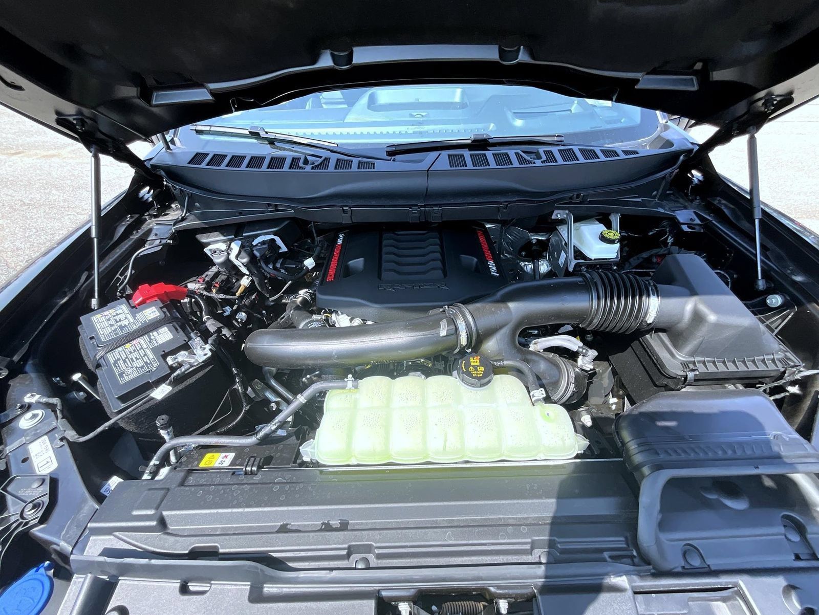 New 2026 Ford F150 Raptor AWD/4WD image 27