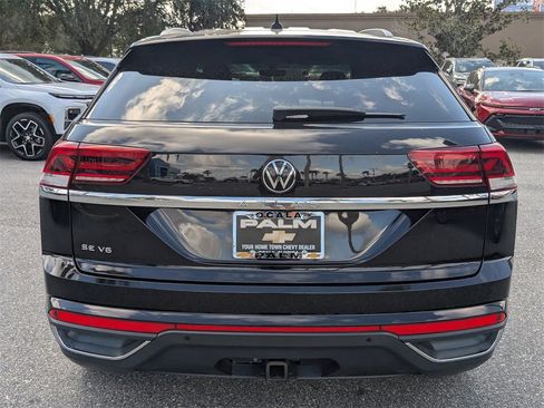 Used 2020 Volkswagen Atlas Cross Sport SE w/ Towing Package image 4