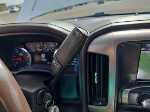 Used 2019 GMC Sierra 2500 Denali w/ Duramax Plus Package image 21