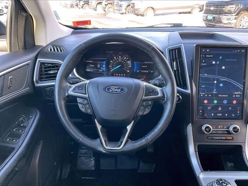 Used 2021 Ford Edge SEL w/ Cargo Accessory Package image 16