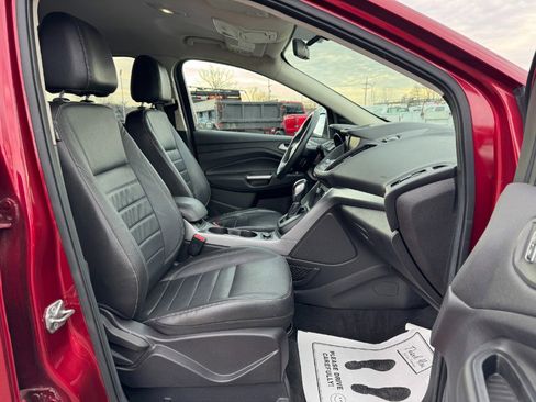 Used 2014 Ford Escape SE w/ Leather Comfort Package image 19