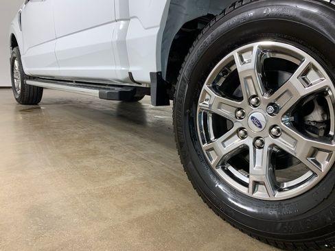 Used 2023 Ford F150 XLT w/ XTR Package image 14