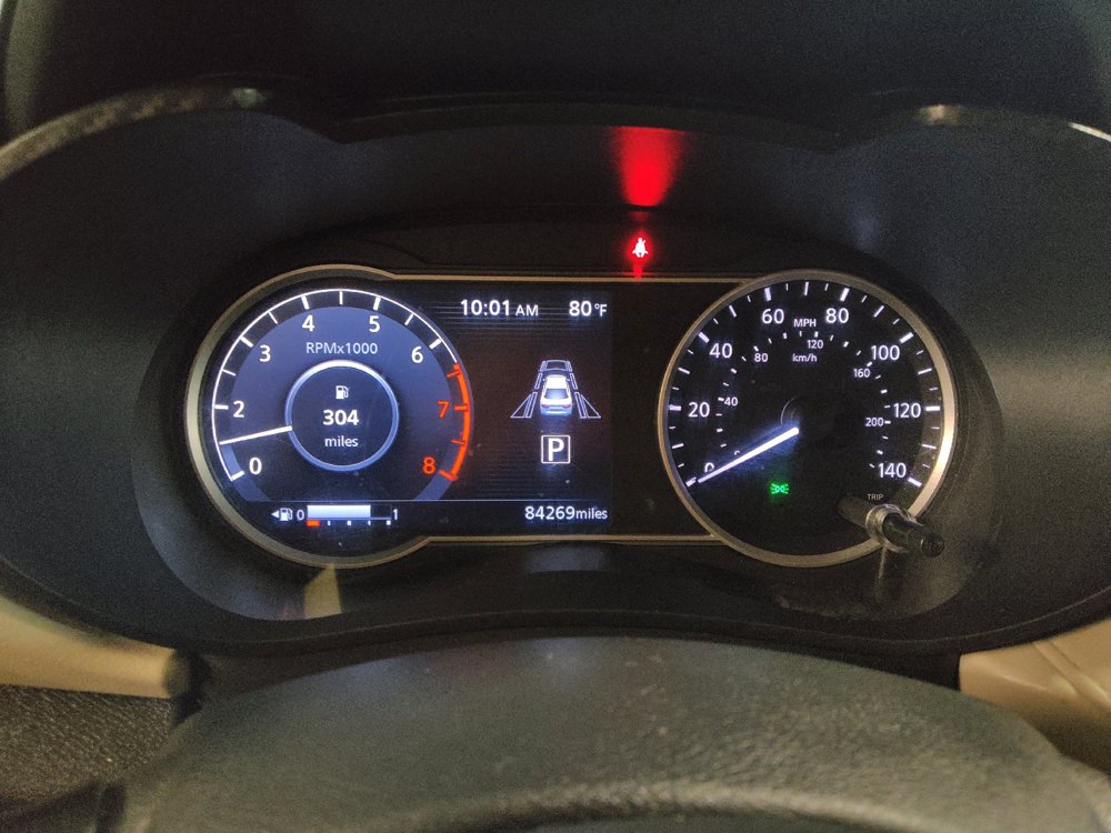 Used 2021 Nissan Versa SV FWD image 23