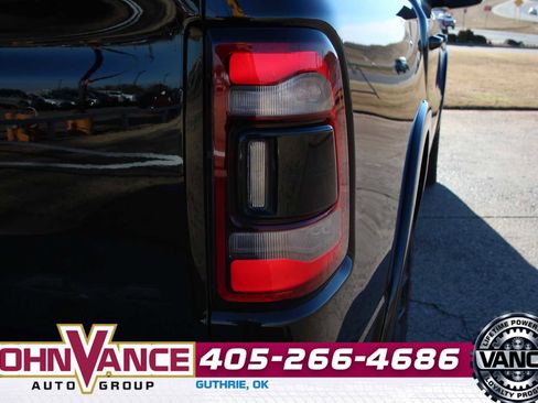 Used 2022 RAM 1500 Laramie image 12