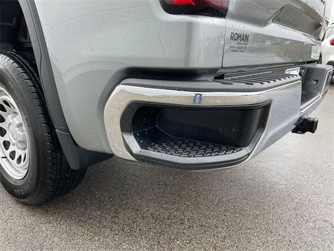 Used 2024 GMC Sierra 1500 Pro w/ Pro Value Package image 9