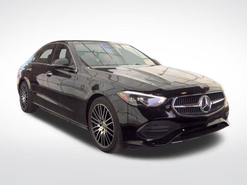 Used 2025 Mercedes-Benz C 300 4MATIC Sedan image 28