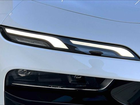 Used 2025 BMW 760i xDrive 760i xDrive w/ Executive Package image 53