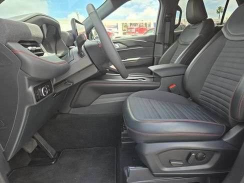 New 2026 Ford Explorer ST-Line w/ ST-Line Street Pack AWD/4WD image 16