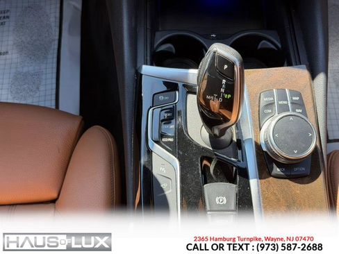 Used 2019 BMW 530i xDrive w/ Convenience Package AWD/4WD image 25