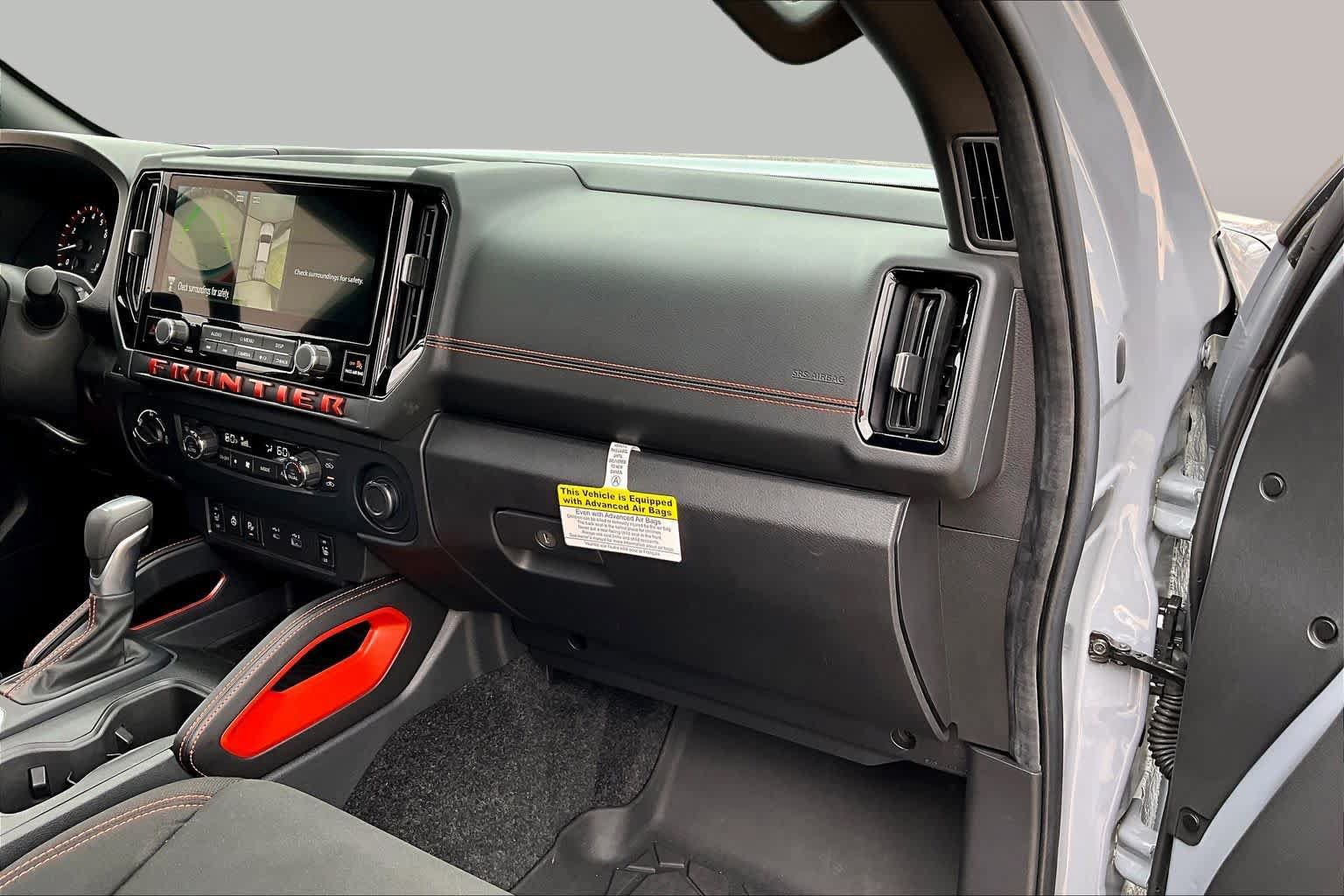 Certified 2026 Nissan Frontier PRO-4X w/ Pro-4x Convenience Package AWD/4WD image 17